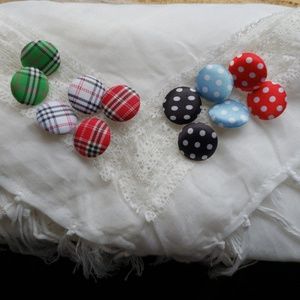 🍂3 for $15! Six pairs stud earrings!🍂